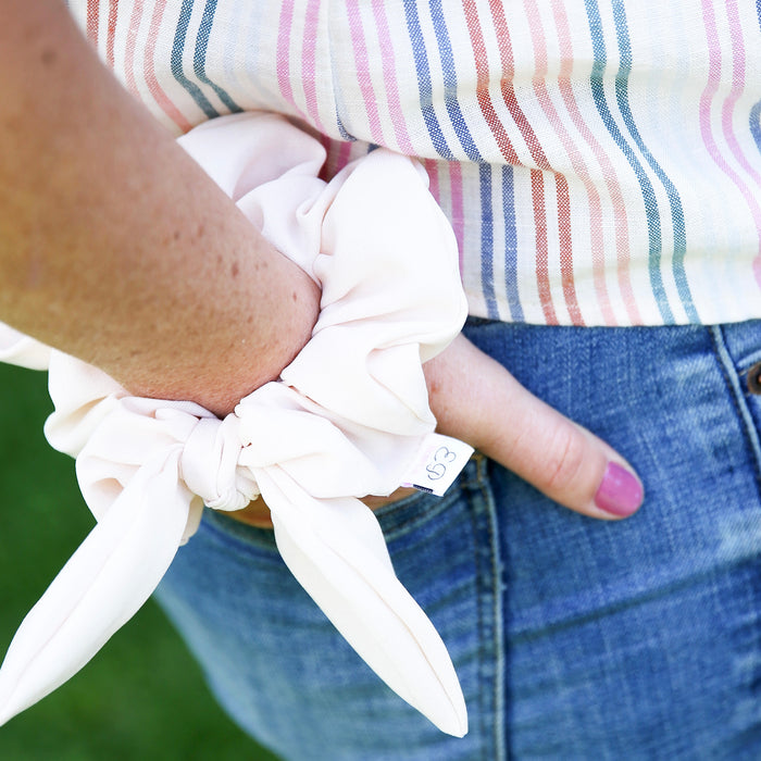 Meet the Maker: Evelyn Pearl Bow Co.