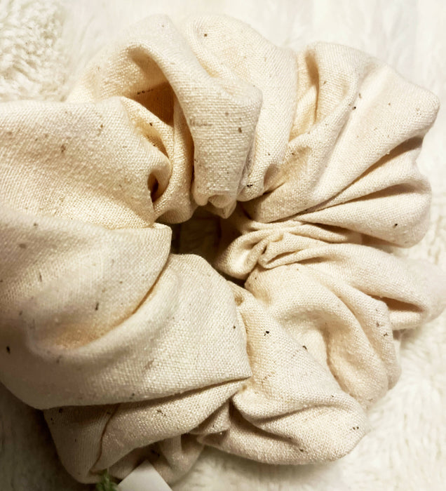 Cream linen classic scrunchie