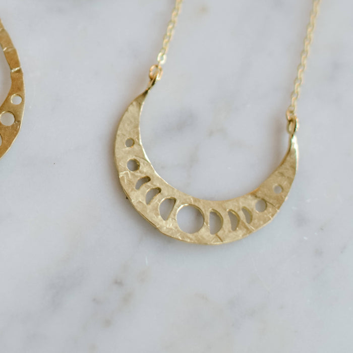 MOON PHASE 2 NECKLACE